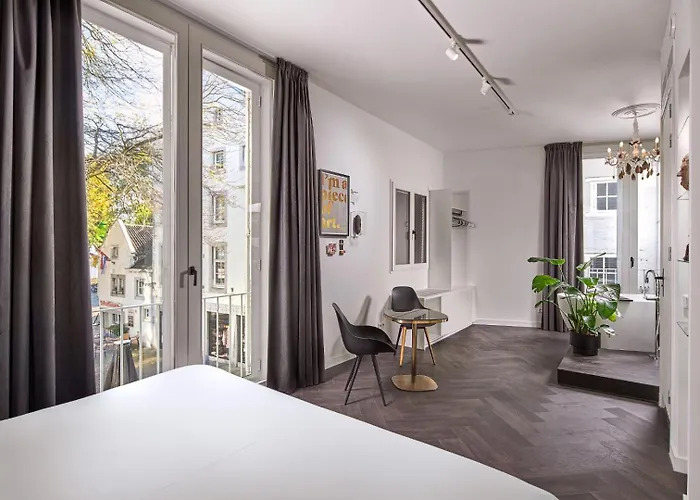 Boutique Darq Hotel *